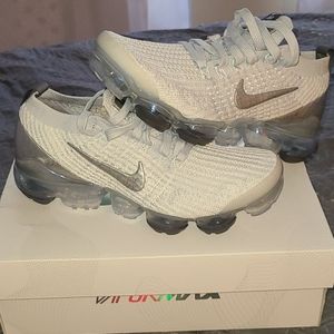 Vapor Max Flyknit